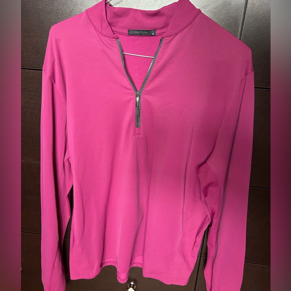 Greyson pullover